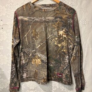 Berne camouflage long sleeve shirt with pink stitching